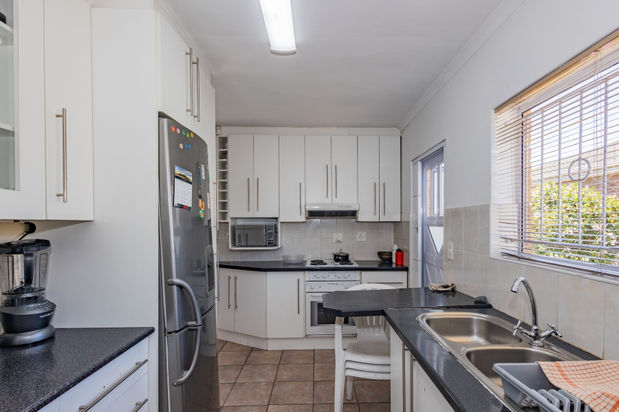 2 Bedroom Property for Sale in Annandale Western Cape